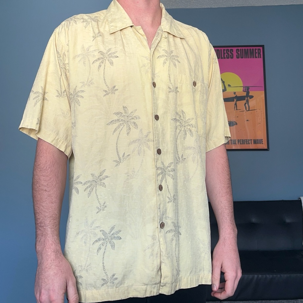 Weekender Casual Lifestyle Silk Palm Tree Hawaiian Aloha Button-Up Shirt